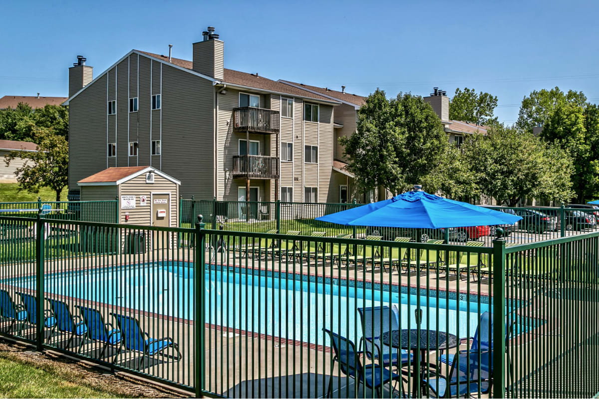 Photos and Video of Fox Valley Apartments in Omaha, NE